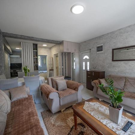 Apartman Anja Risan Extérieur photo