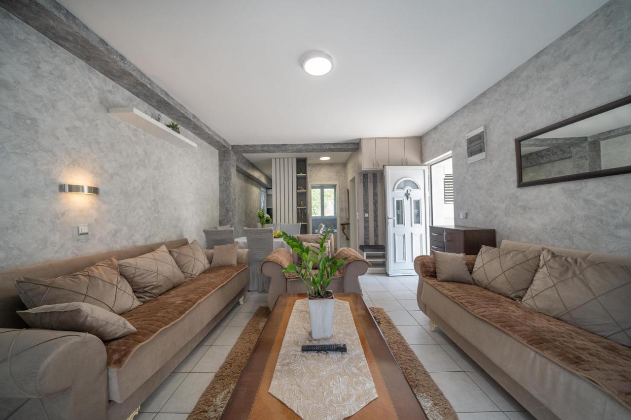 Apartman Anja Risan Extérieur photo