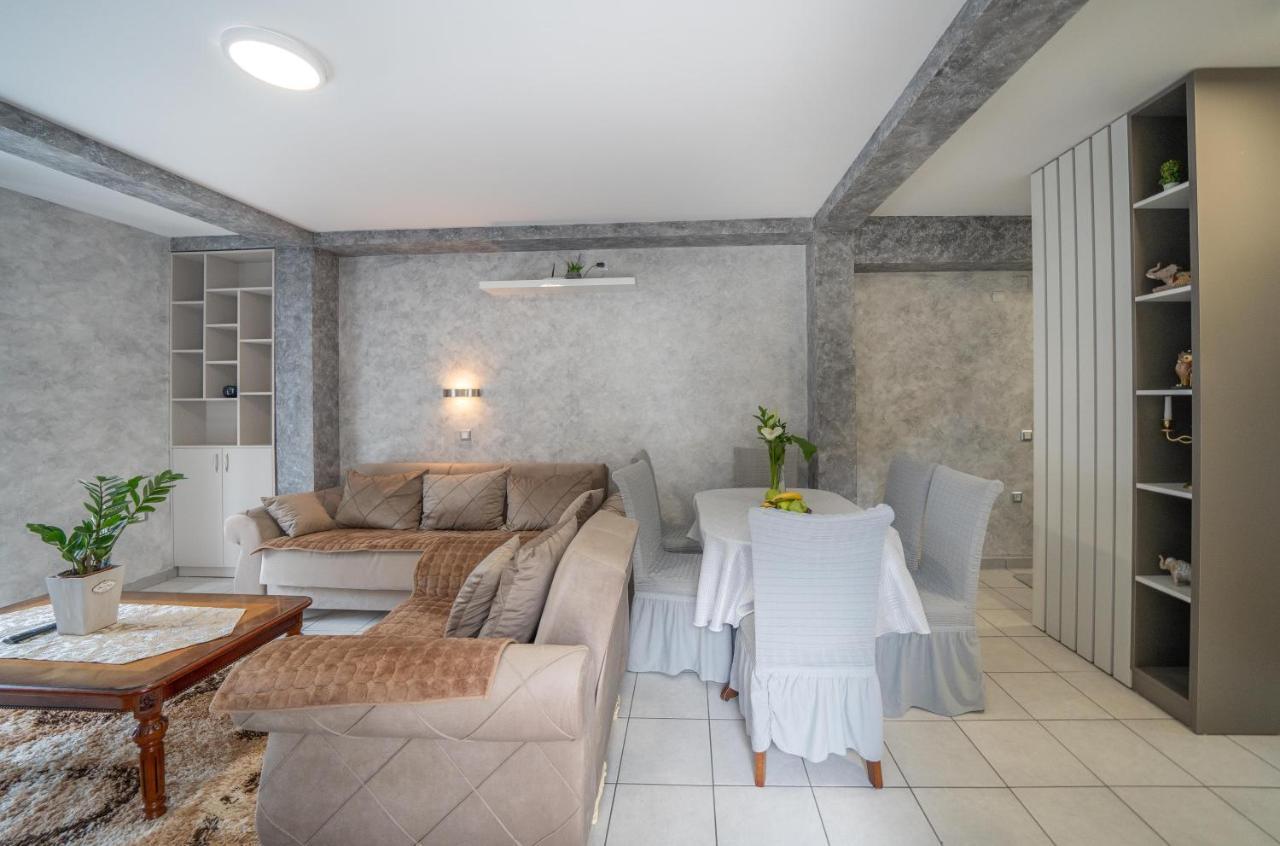 Apartman Anja Risan Extérieur photo